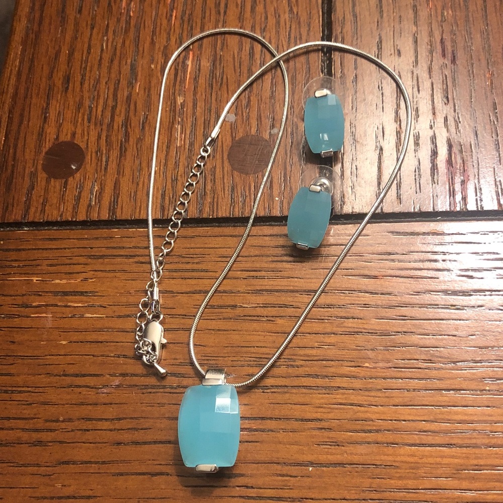 Blue Faceted Pendant Necklace and Earring Set - Women Jewelry